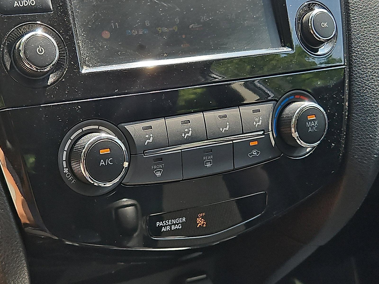 2022 Nissan Rogue Sport Vehicle Photo in Jenkintown, PA 19046