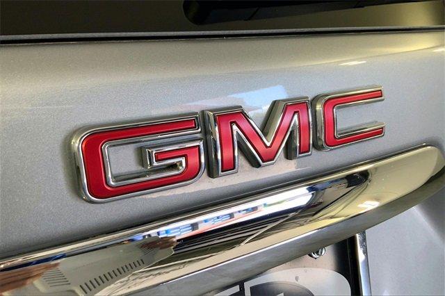2024 GMC Terrain Vehicle Photo in KANSAS CITY, MO 64114-4502