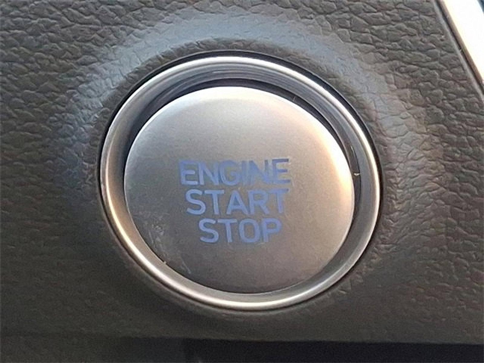 2025 Hyundai SONATA Hybrid Vehicle Photo in Harrisburg, PA 17111