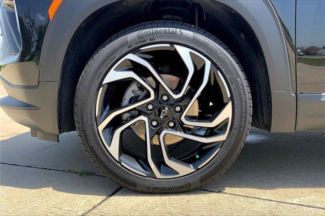 2025 Chevrolet Trailblazer Vehicle Photo in TOPEKA, KS 66609-0000