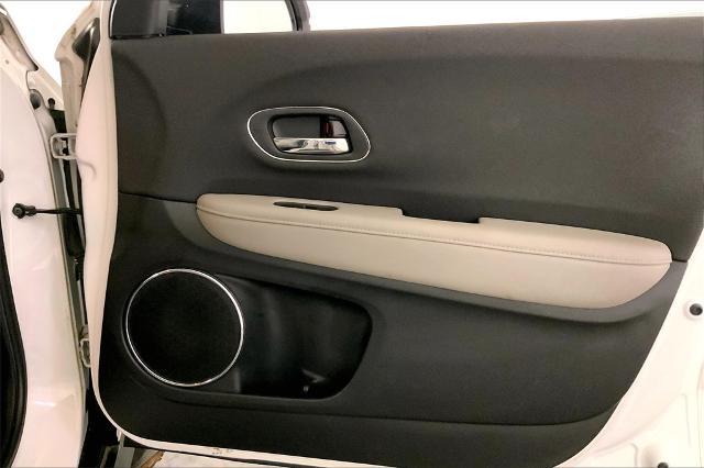 2021 Honda HR-V Vehicle Photo in Lees Summit, MO 64086