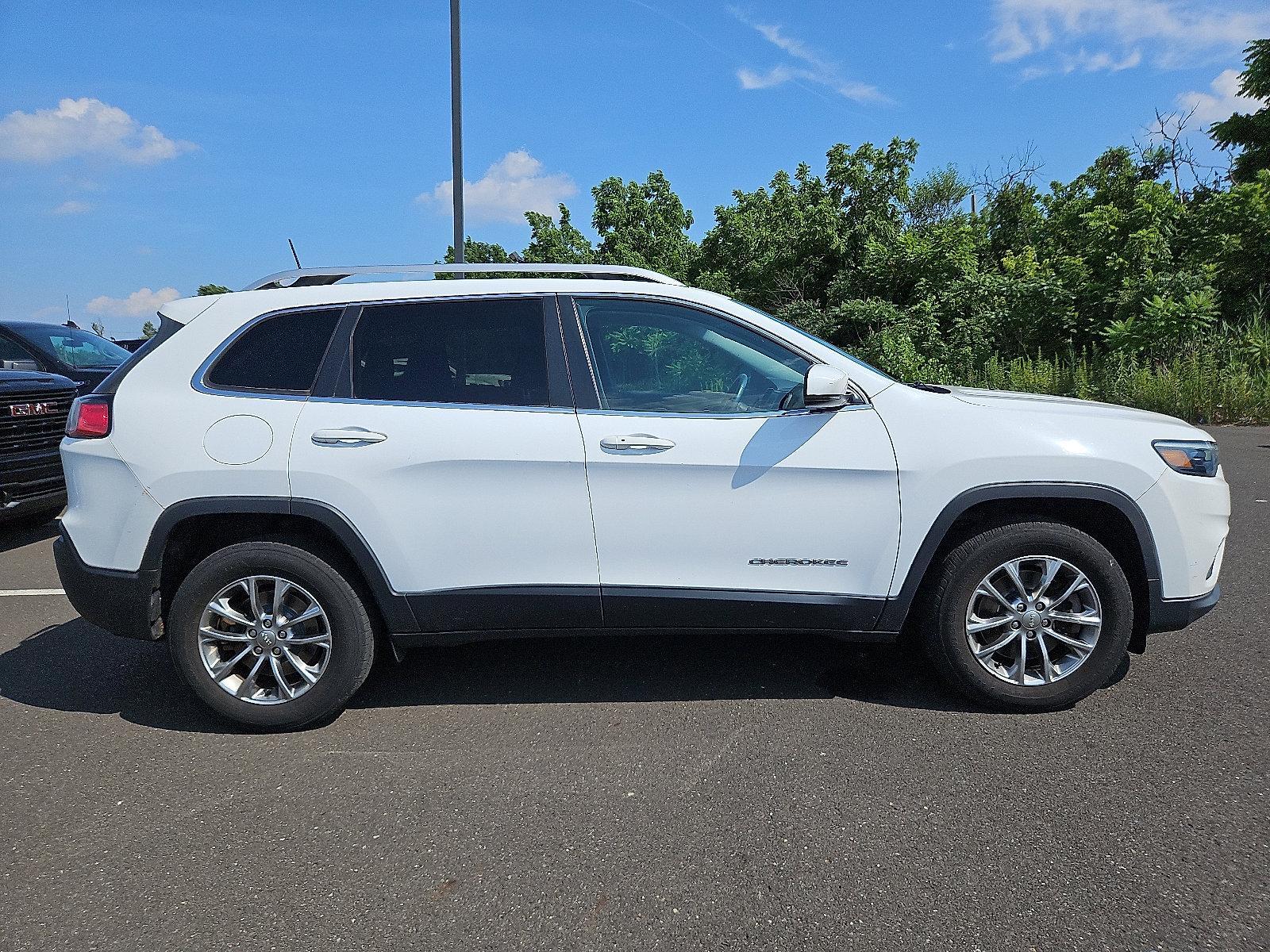 2019 Jeep Cherokee Vehicle Photo in Trevose, PA 19053