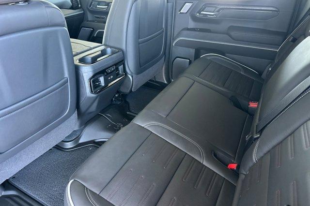 2025 GMC Sierra 1500 Vehicle Photo in STOCKTON, CA 95212-2838