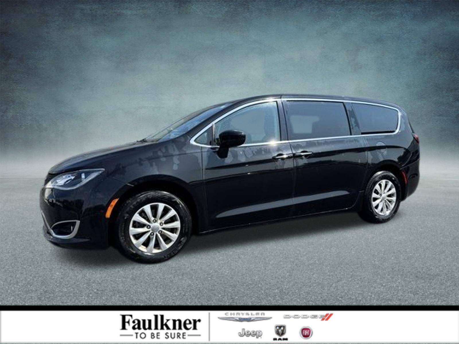 2018 Chrysler Pacifica Vehicle Photo in Mechanicsburg, PA 17050-1707