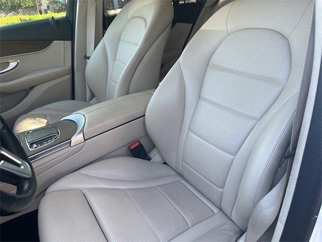 2022 Mercedes-Benz GLC Vehicle Photo in Willow Grove, PA 19090