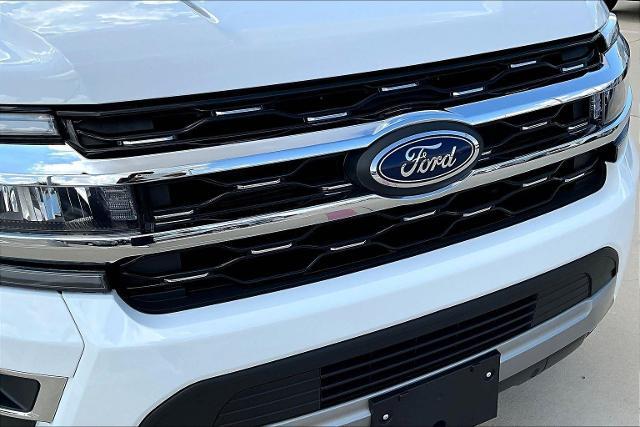 2024 Ford Expedition Vehicle Photo in Grapevine, TX 76051