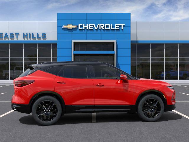 2025 Chevrolet Blazer Vehicle Photo in Roslyn, NY 11576