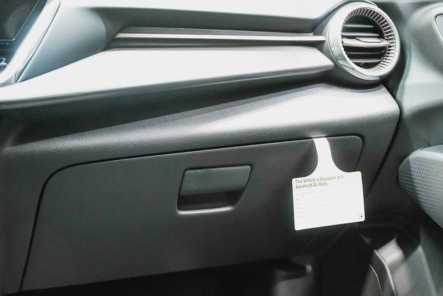 2025 Chevrolet Trax Vehicle Photo in EVERETT, WA 98203-5662