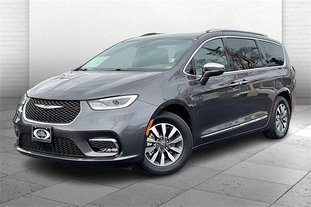 2021 Chrysler Pacifica Vehicle Photo in INDEPENDENCE, MO 64055-1314