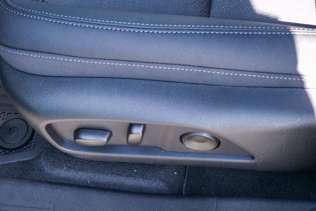 2025 Chevrolet Equinox Vehicle Photo in VENTURA, CA 93003-8585