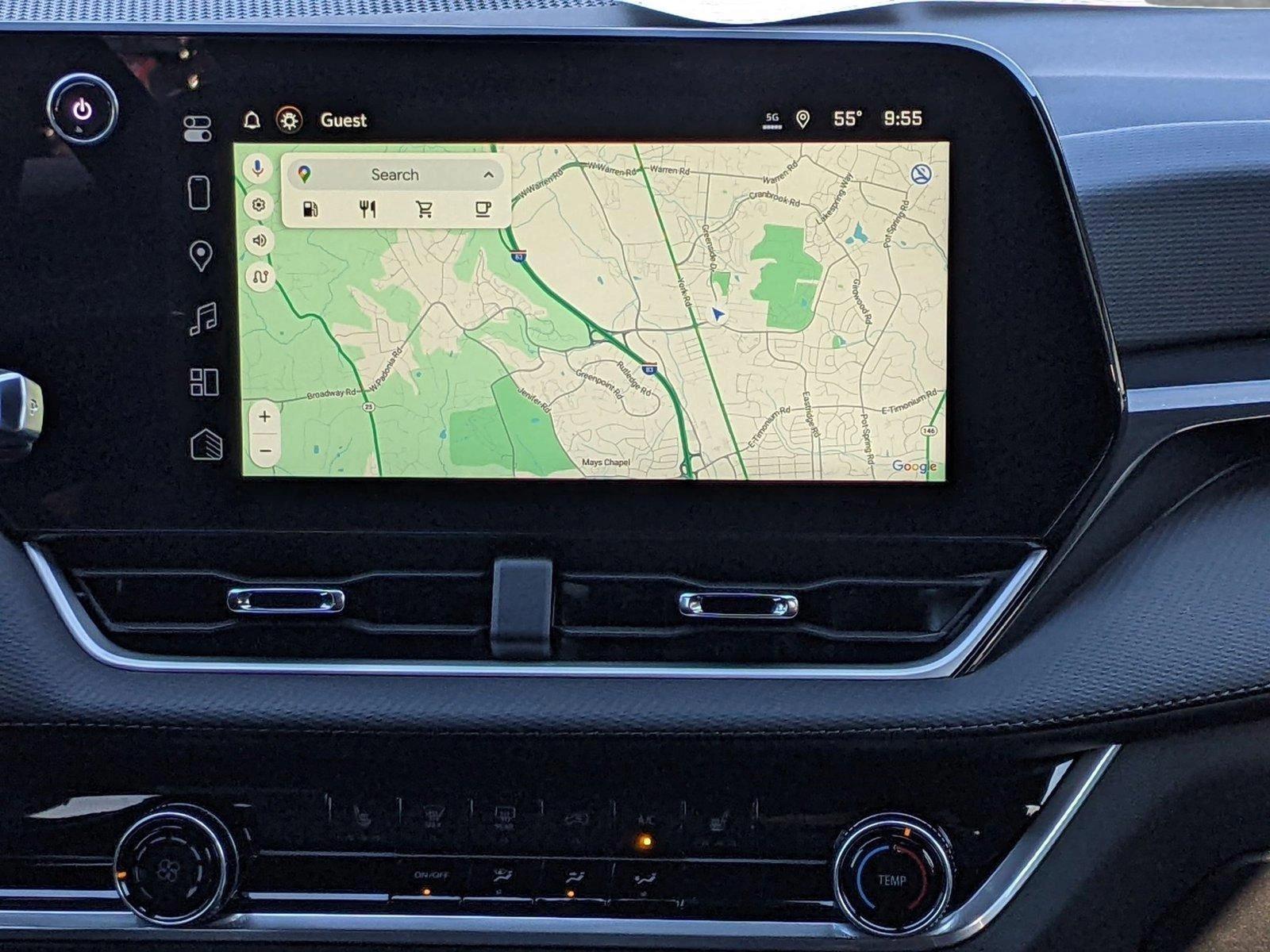 2025 Chevrolet Equinox Vehicle Photo in TIMONIUM, MD 21093-2300