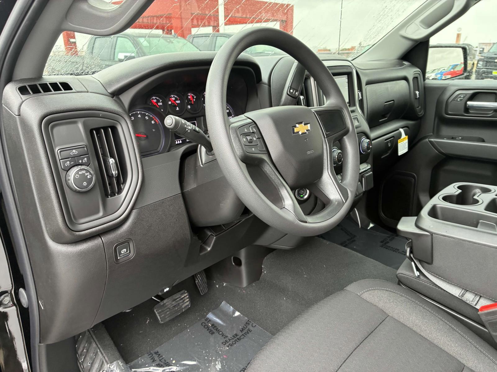 2025 Chevrolet Silverado 1500 Vehicle Photo in LOS ANGELES, CA 90007-3794