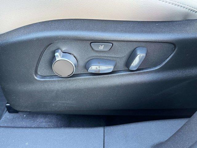 2025 Cadillac XT4 Vehicle Photo in LEOMINSTER, MA 01453-2952