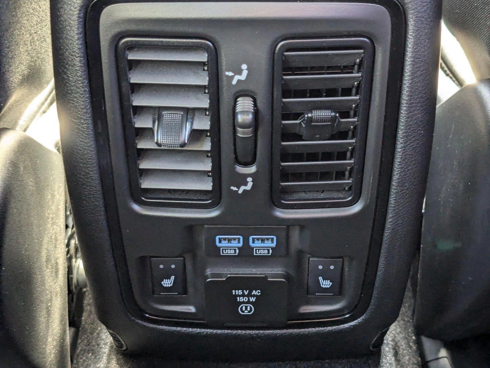 2022 Dodge Durango Vehicle Photo in Spokane Valley, WA 99212
