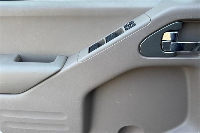 2015 Nissan Frontier Vehicle Photo in ELK GROVE, CA 95757-8703