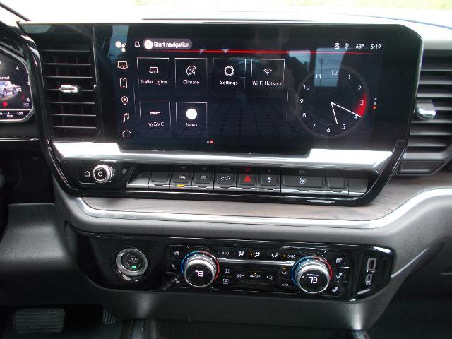 2023 GMC Sierra 1500 Vehicle Photo in LOWELL, MA 01852-4336