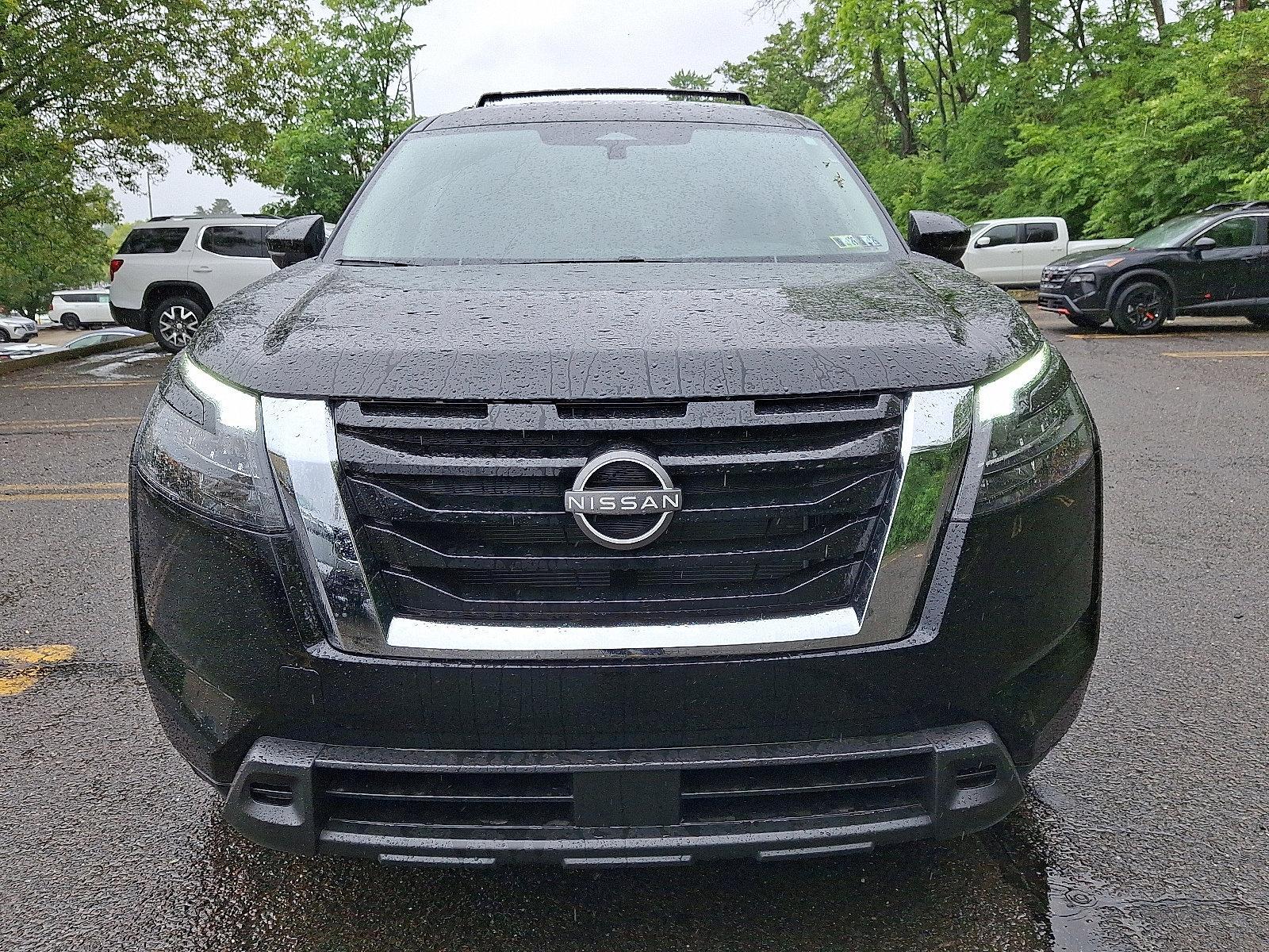 2025 Nissan Pathfinder Vehicle Photo in Jenkintown, PA 19046