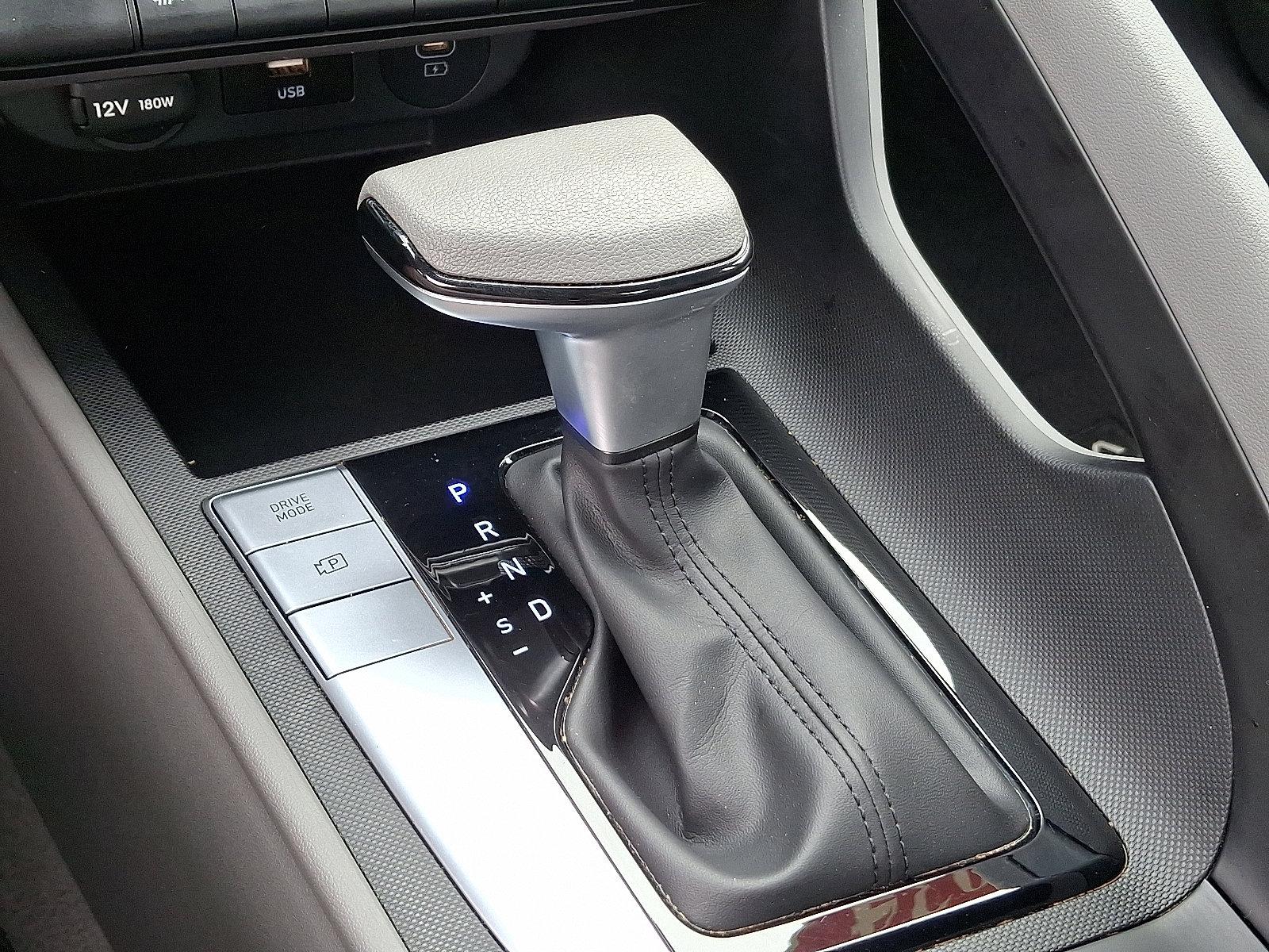 2024 Hyundai ELANTRA Vehicle Photo in Trevose, PA 19053