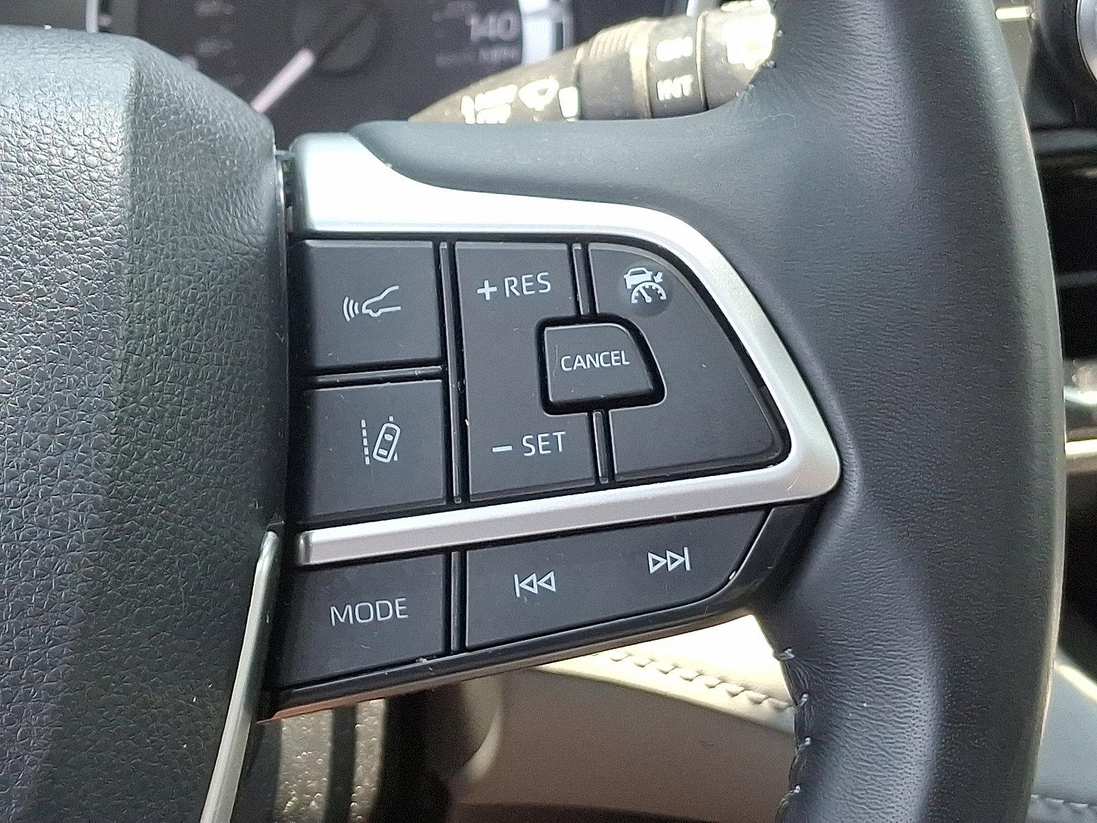 2023 Toyota Highlander Vehicle Photo in Trevose, PA 19053