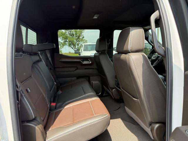 2024 GMC Sierra 1500 Vehicle Photo in COLUMBIA, MO 65203-3903