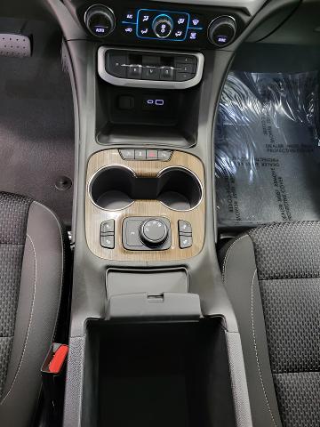 2023 GMC Acadia Vehicle Photo in GREEN BAY, WI 54303-3330