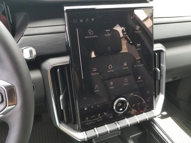 2025 GMC Acadia Vehicle Photo in ELYRIA, OH 44035-6349