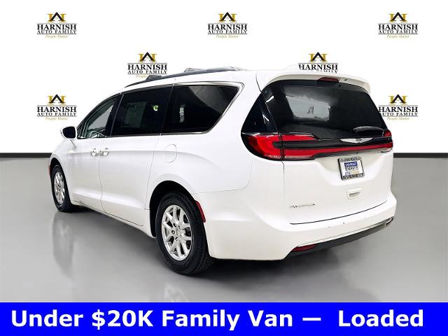 2022 Chrysler Pacifica Vehicle Photo in EVERETT, WA 98203-5662