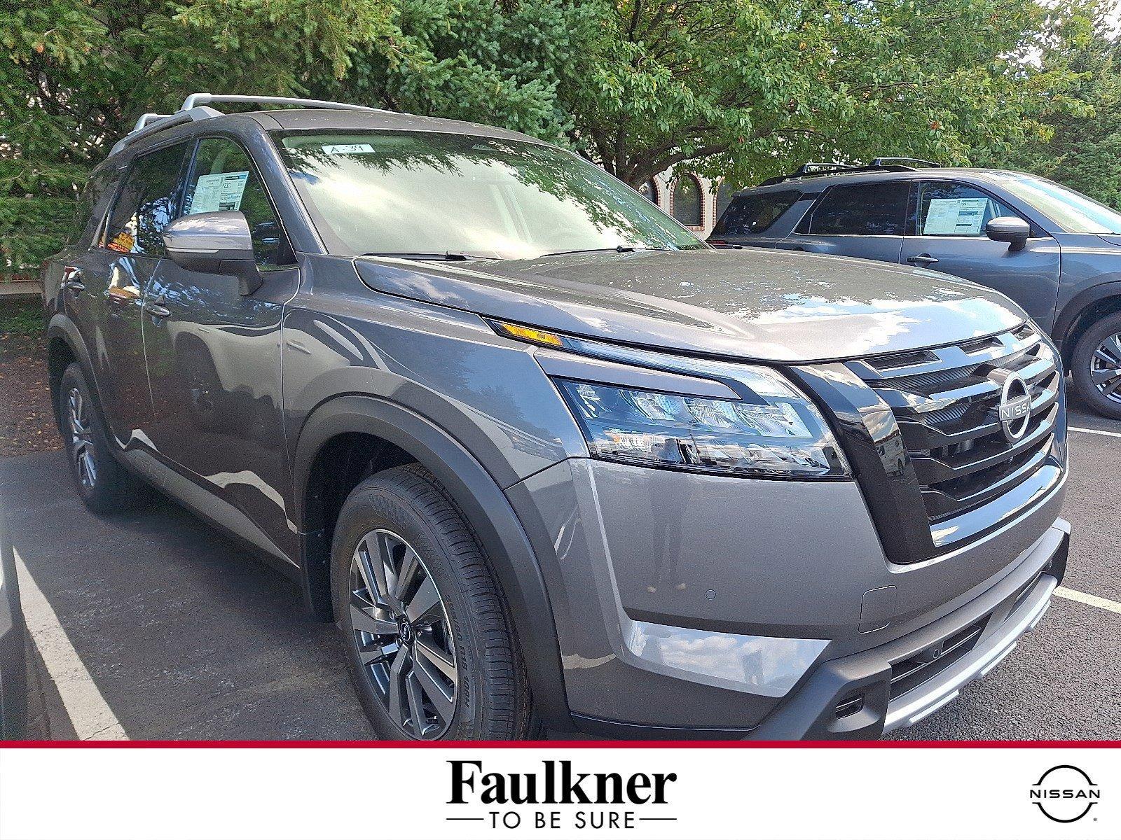 2025 Nissan Pathfinder Vehicle Photo in Harrisburg, PA 17111-1033