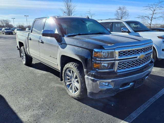 2015 Chevrolet Silverado 1500 Vehicle Photo in Oshkosh, WI 54904