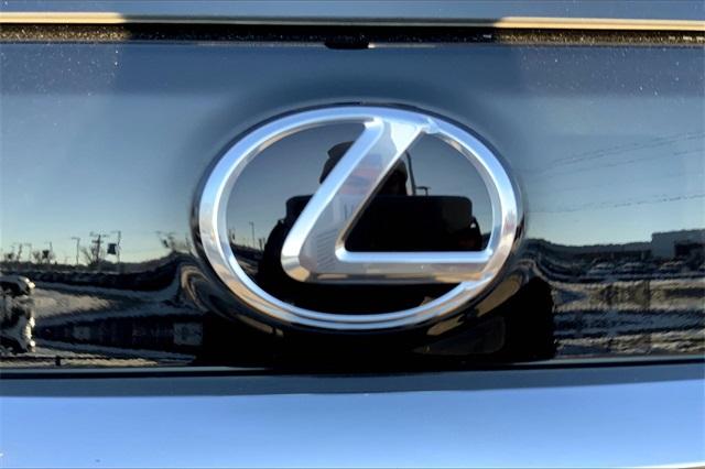 2023 Lexus GX Vehicle Photo in KANSAS CITY, MO 64114-4545