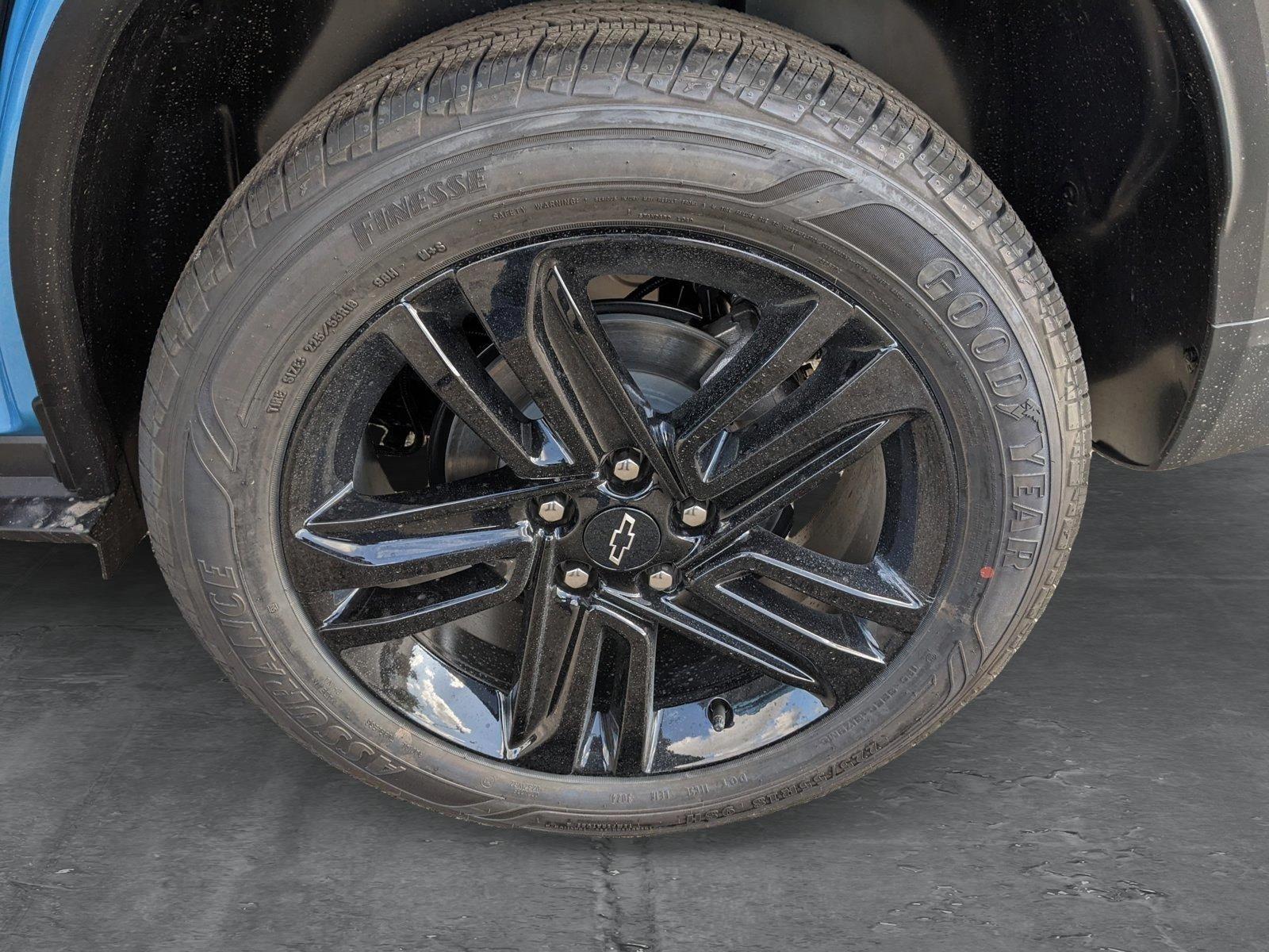 2025 Chevrolet Trax Vehicle Photo in AUSTIN, TX 78759-4154