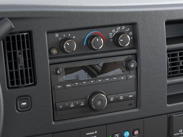 2025 GMC Savana Cargo 2500 Vehicle Photo in DANBURY, CT 06810-5034
