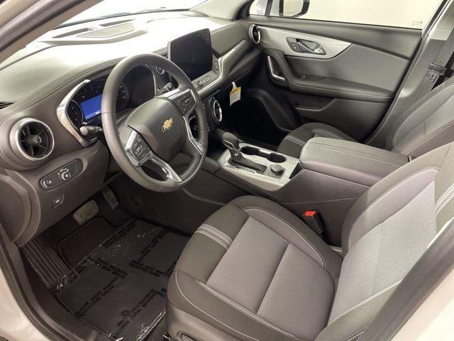 2025 Chevrolet Blazer Vehicle Photo in PHOENIX, AZ 85014-3381