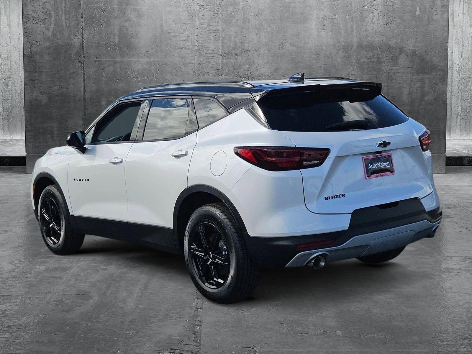 2025 Chevrolet Blazer Vehicle Photo in MESA, AZ 85206-4395