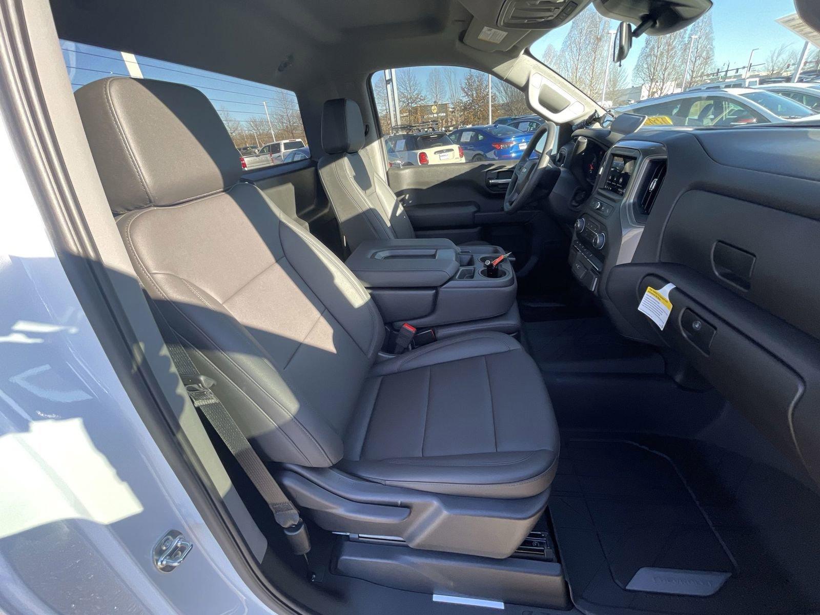2025 Chevrolet Silverado 1500 Vehicle Photo in BENTONVILLE, AR 72712-4322
