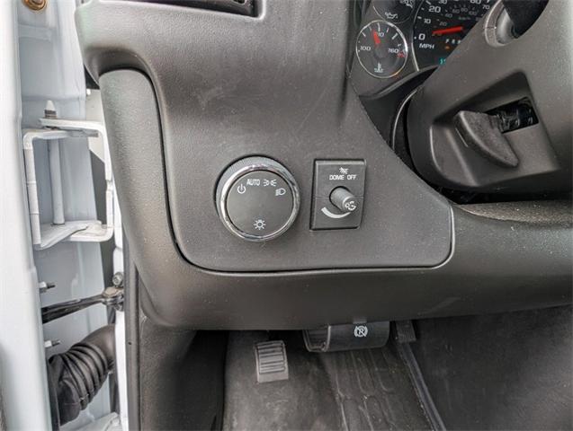 2024 Chevrolet Express Commercial Cutaway Vehicle Photo in ENGLEWOOD, CO 80113-6708