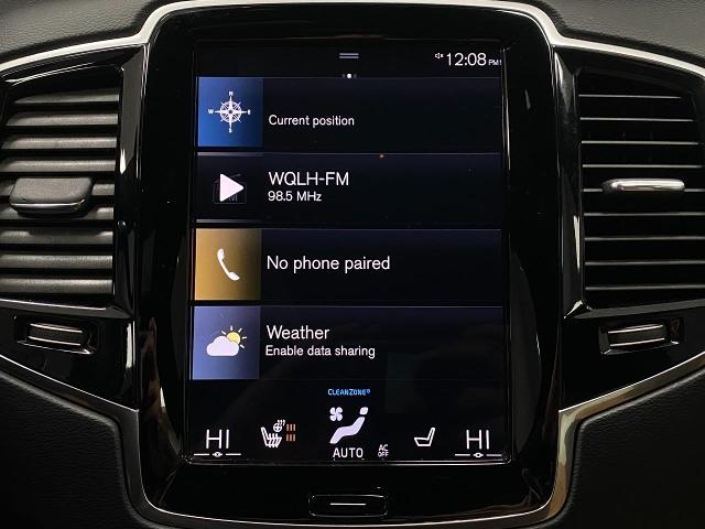 2022 Volvo XC90 Vehicle Photo in Appleton, WI 54913