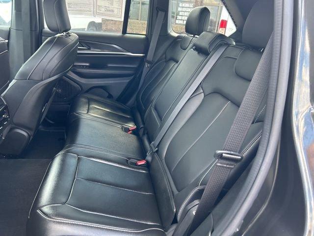 2024 Jeep Grand Cherokee Vehicle Photo in MEDINA, OH 44256-9631
