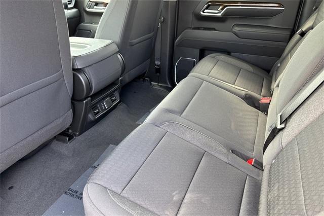 2025 GMC Sierra 1500 Vehicle Photo in ELK GROVE, CA 95757-8703