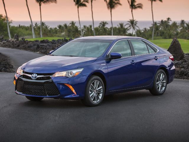 2017 Toyota Camry Vehicle Photo in Lees Summit, MO 64086