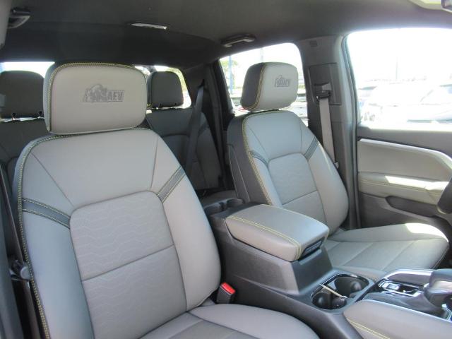 2025 Chevrolet Colorado Vehicle Photo in LEESBURG, FL 34788-4022