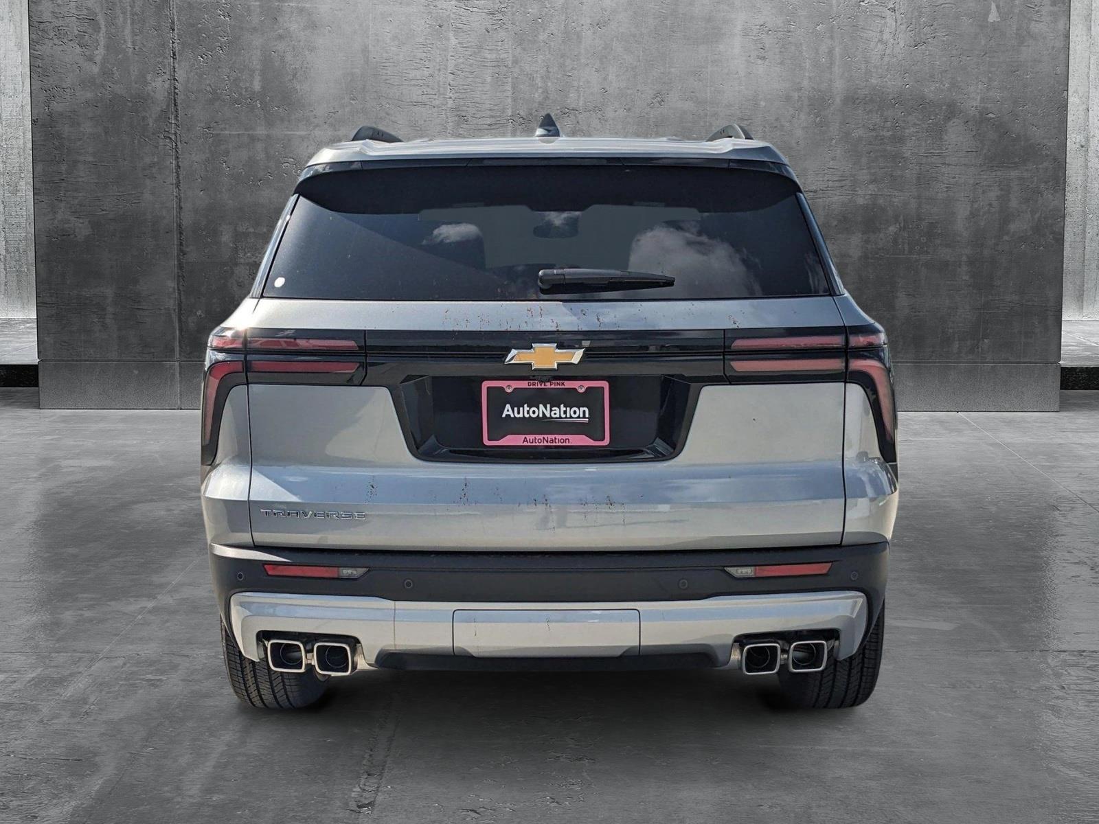 2025 Chevrolet Traverse Vehicle Photo in MIAMI, FL 33172-3015