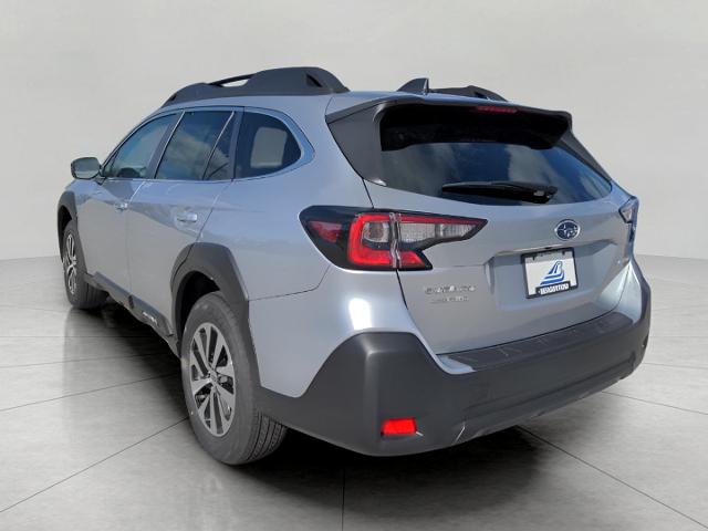 2025 Subaru Outback Vehicle Photo in Green Bay, WI 54304