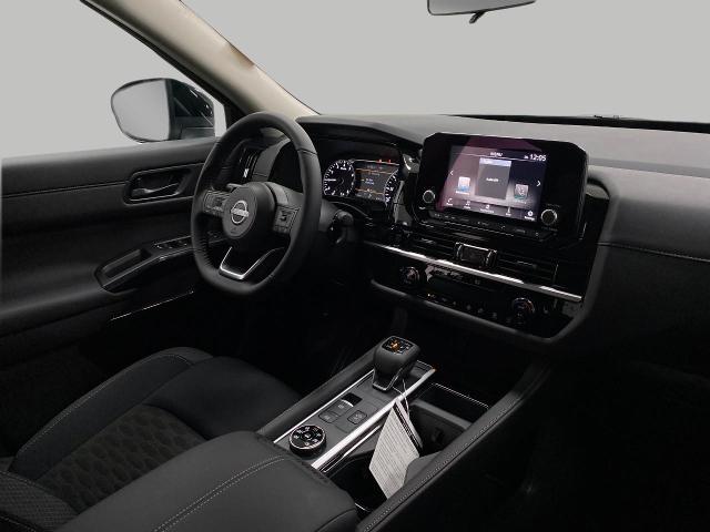 2025 Nissan Pathfinder Vehicle Photo in Appleton, WI 54913