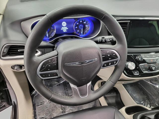2023 Chrysler Pacifica Vehicle Photo in Oshkosh, WI 54901