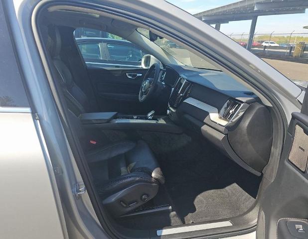 2022 Volvo XC60 Vehicle Photo in Houston, TX 77007