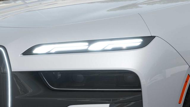 2025 BMW 760i xDrive Vehicle Photo in GRAPEVINE, TX 76051
