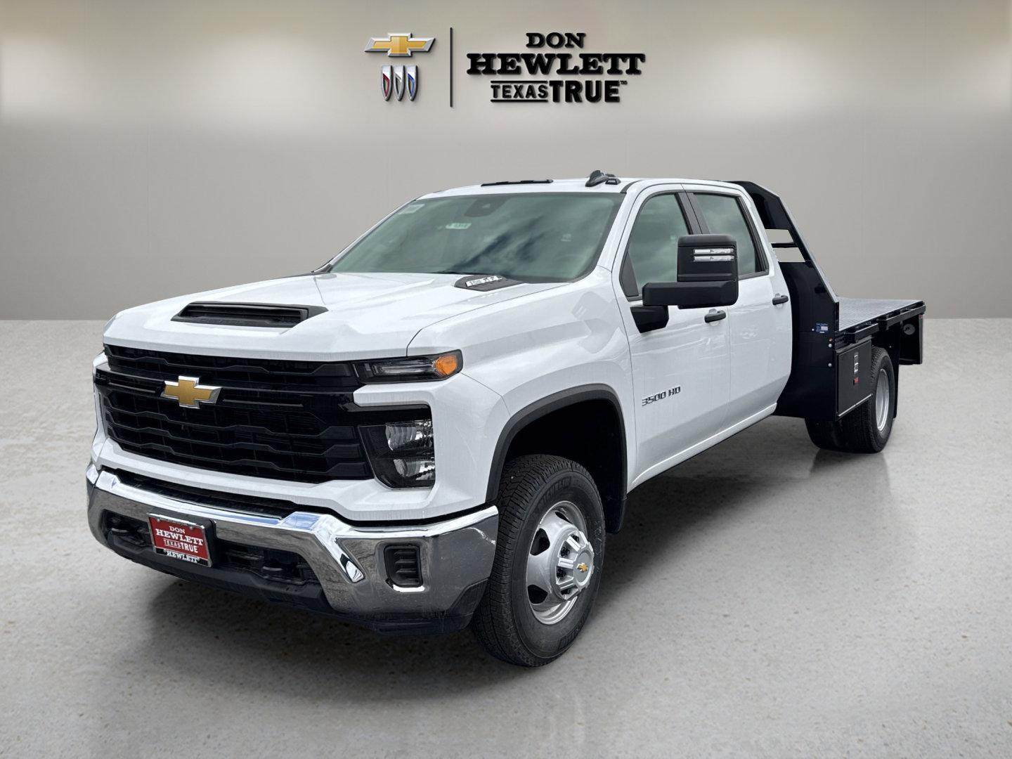 2025 Chevrolet Silverado 3500 HD Chassis Cab Vehicle Photo in GEORGETOWN, TX 78626-7508