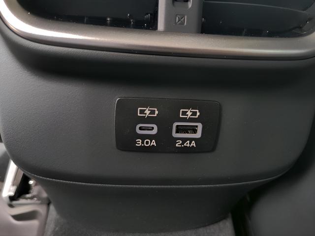 2025 Subaru Outback Vehicle Photo in Green Bay, WI 54304