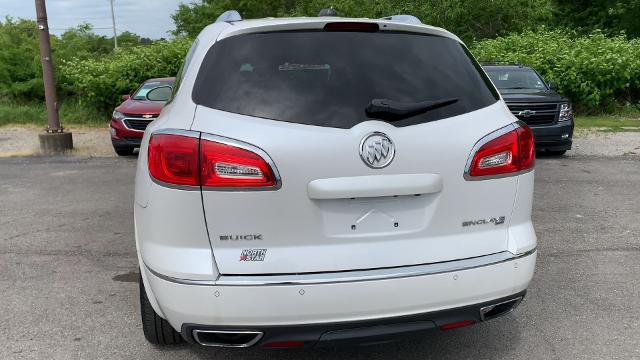 2017 Buick Enclave Vehicle Photo in MOON TOWNSHIP, PA 15108-2571